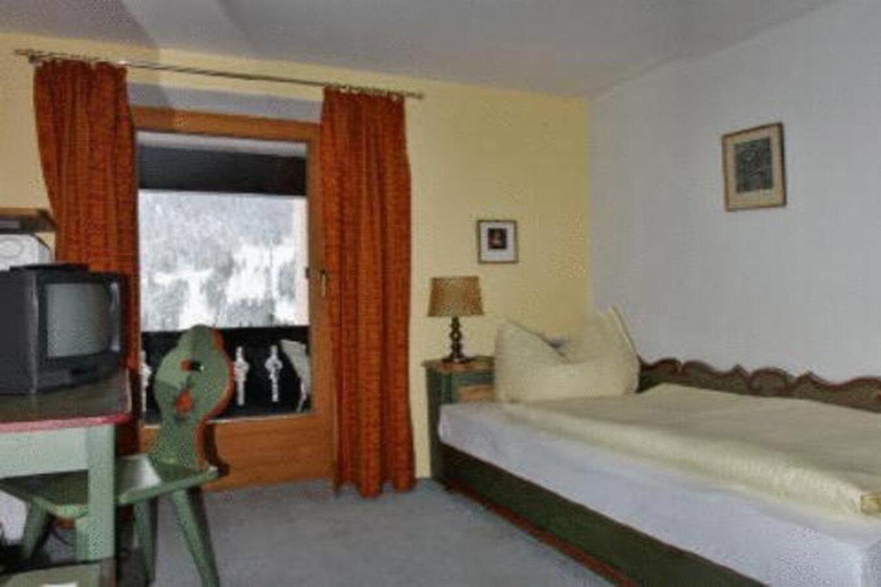 Hotel Mooserkreuz St. Anton am Arlberg Rom bilde